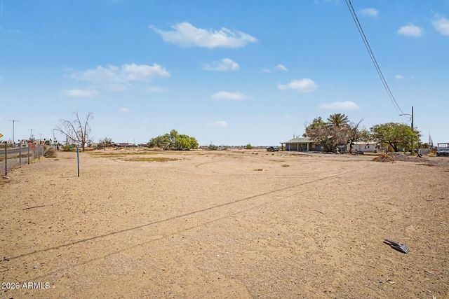 1631 S TREKELL Road, Casa Grande, AZ 85193
