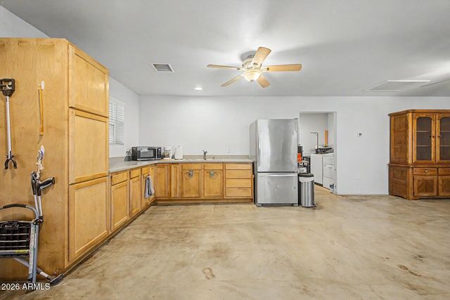 1631 S TREKELL Road, Casa Grande, AZ 85193
