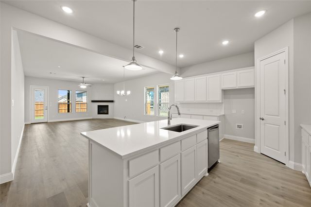 413 Daybreak Drive, Waxahachie, TX 75167