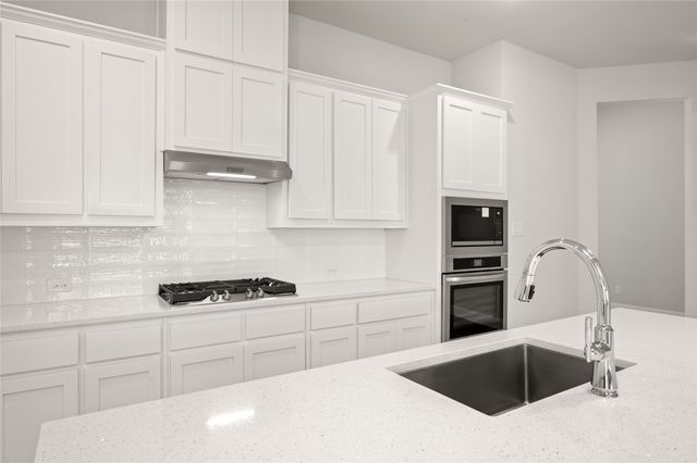 413 Daybreak Drive, Waxahachie, TX 75167