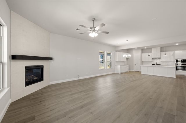 413 Daybreak Drive, Waxahachie, TX 75167