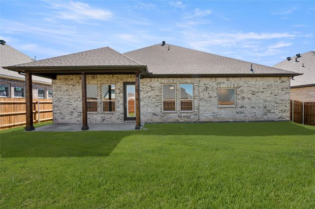 413 Daybreak Drive, Waxahachie, TX 75167