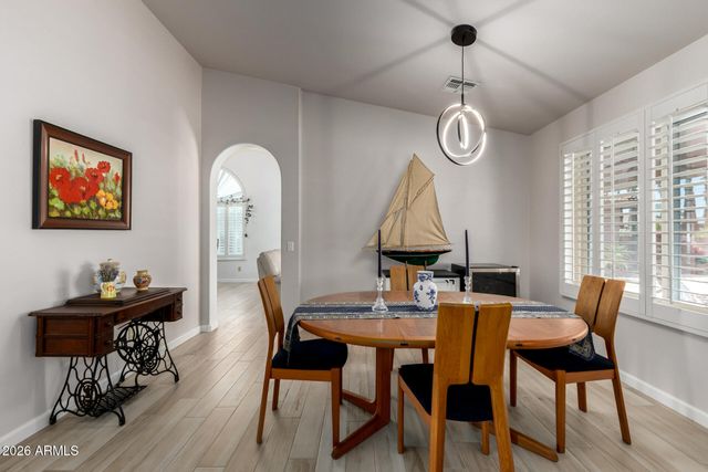 26034 S HOLLYGREEN Drive, Sun Lakes, AZ 85248