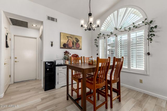 26034 S HOLLYGREEN Drive, Sun Lakes, AZ 85248