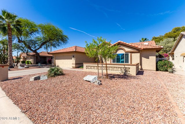 26034 S HOLLYGREEN Drive, Sun Lakes, AZ 85248