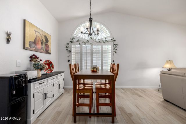 26034 S HOLLYGREEN Drive, Sun Lakes, AZ 85248