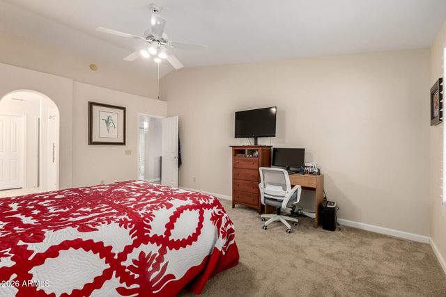 26034 S HOLLYGREEN Drive, Sun Lakes, AZ 85248