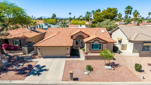 26034 S HOLLYGREEN Drive, Sun Lakes, AZ 85248
