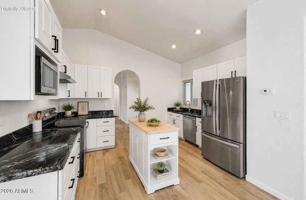 26034 S HOLLYGREEN Drive, Sun Lakes, AZ 85248 — photo 4
