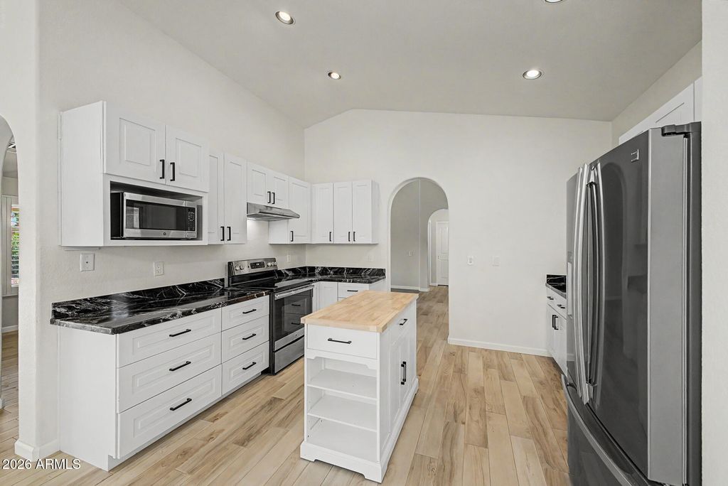 26034 S HOLLYGREEN Drive, Sun Lakes, AZ 85248 — photo 5