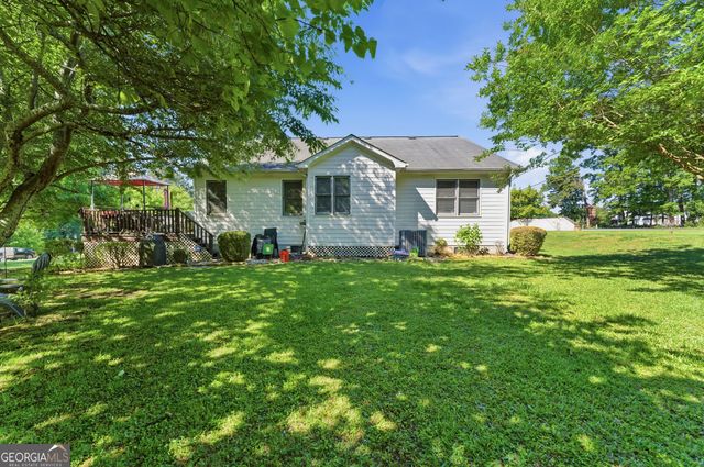 800 Lodgeview Drive, Bethlehem, GA 30620