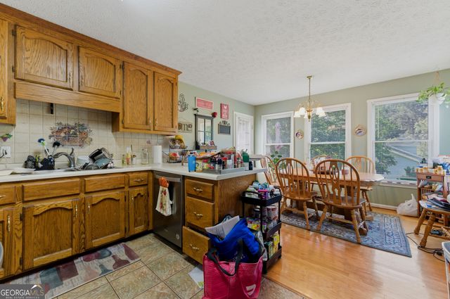 800 Lodgeview Drive, Bethlehem, GA 30620
