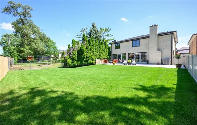 5314 Pratt Avenue, Skokie, IL 60077