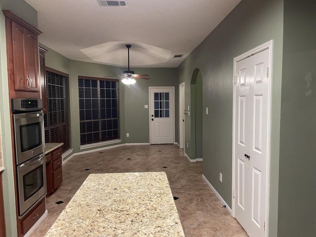 2202 Plantation Bend Drive, Sugar Land, TX 77478