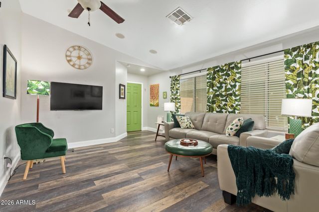 18641 W LARKSPUR Drive, Goodyear, AZ 85338