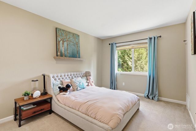 11720 201st Place NE, Redmond, WA 98053