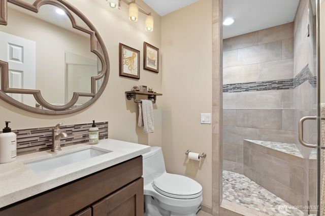 11720 201st Place NE, Redmond, WA 98053