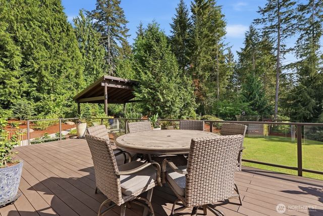11720 201st Place NE, Redmond, WA 98053