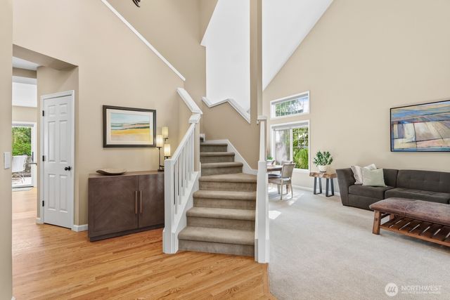 11720 201st Place NE, Redmond, WA 98053