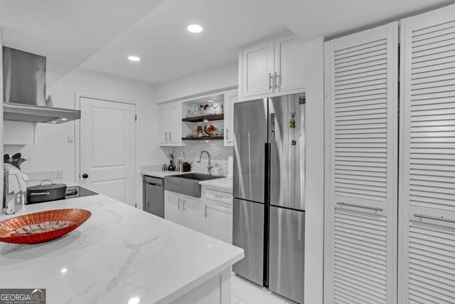 1211 Wingate Way, Atlanta, GA 30350