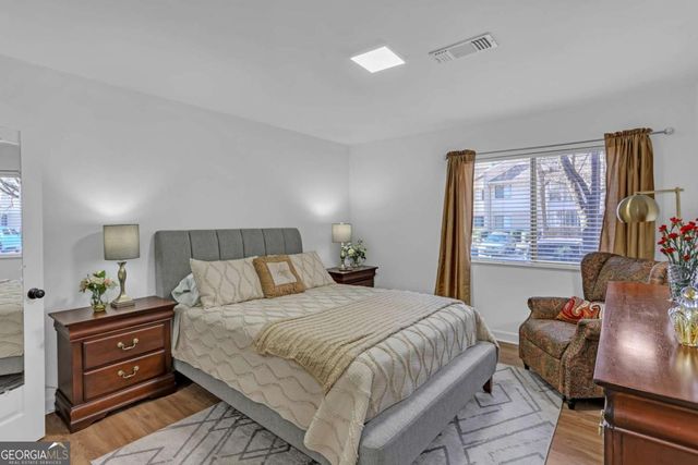 1211 Wingate Way, Atlanta, GA 30350