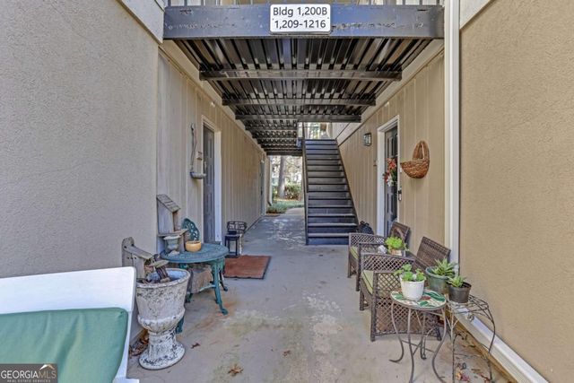 1211 Wingate Way, Atlanta, GA 30350