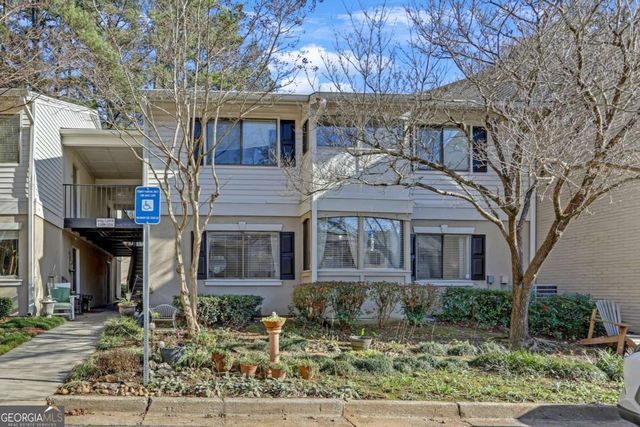 1211 Wingate Way, Atlanta, GA 30350