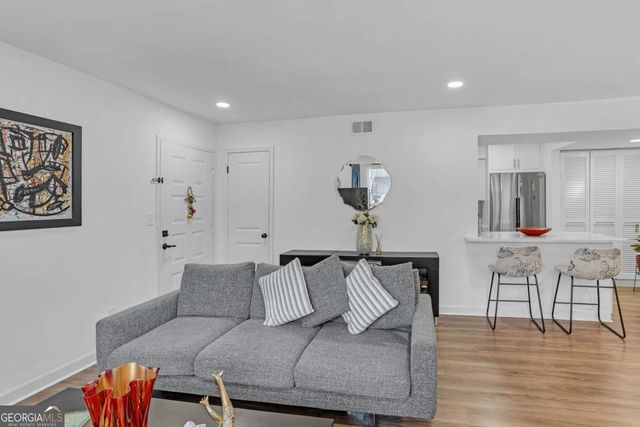 1211 Wingate Way, Atlanta, GA 30350