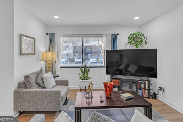 1211 Wingate Way, Atlanta, GA 30350