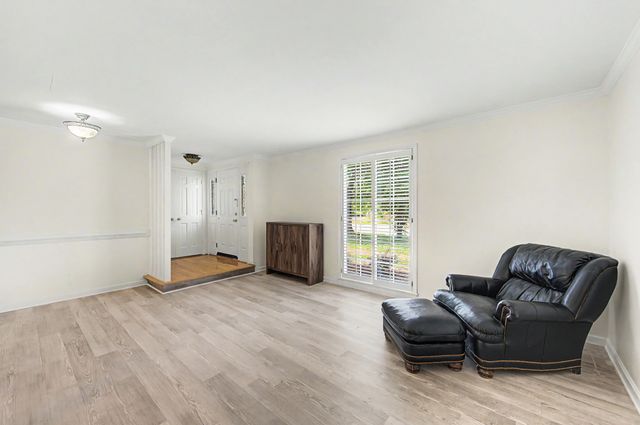 8300 Sawyer Brown Rd Apt A304, Nashville, TN 37221