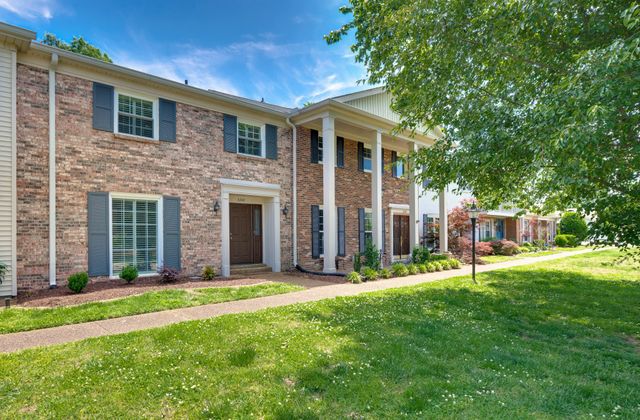 8300 Sawyer Brown Rd Apt A304, Nashville, TN 37221