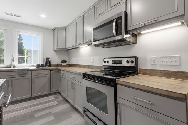 1309 Chickering Dr, Franklin, TN 37064