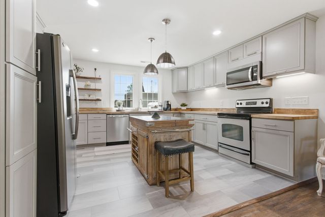 1309 Chickering Dr, Franklin, TN 37064