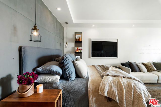 999 N Doheny Drive 811, West Hollywood, CA 90069