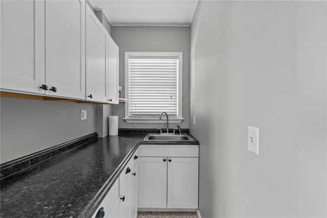 123 Mauran Street, Cranston, RI 02910