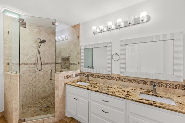 2236 Tanglewood Street, Mesquite, TX 75181
