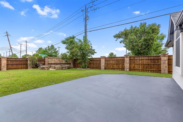 2236 Tanglewood Street, Mesquite, TX 75181