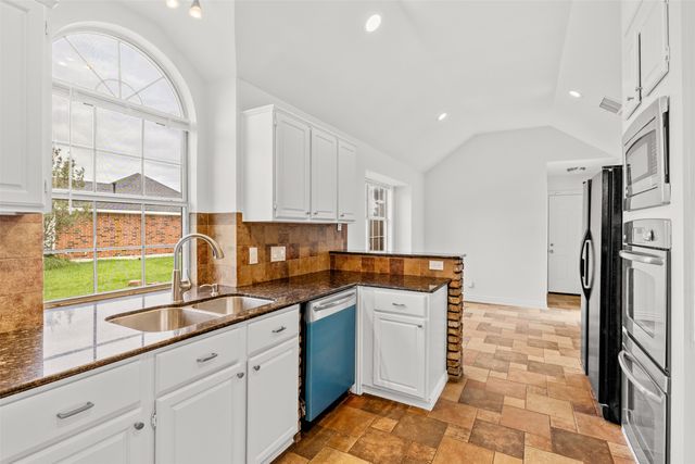 2236 Tanglewood Street, Mesquite, TX 75181