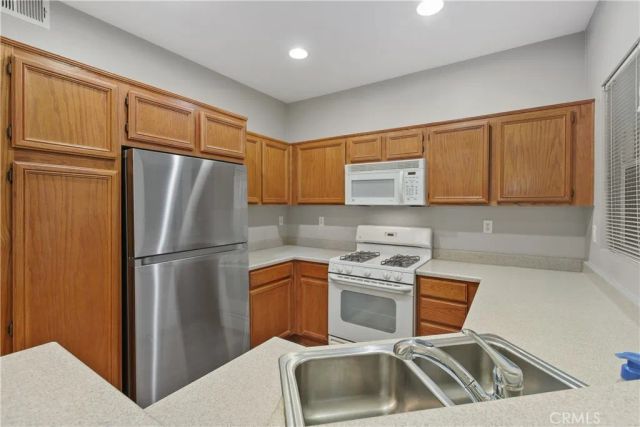 26364 Arboretum 3303, Murrieta, CA 92563