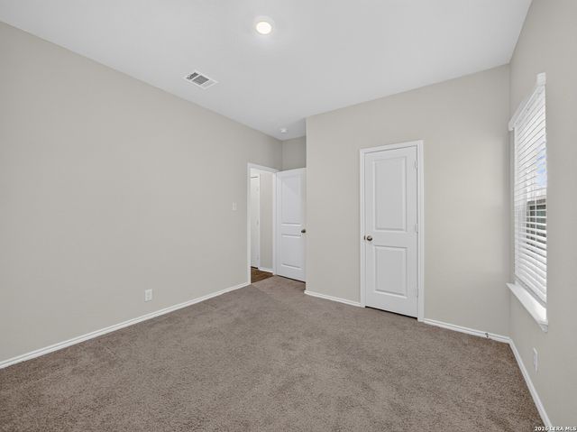 6607 Embankment Rd, San Antonio, TX 78252