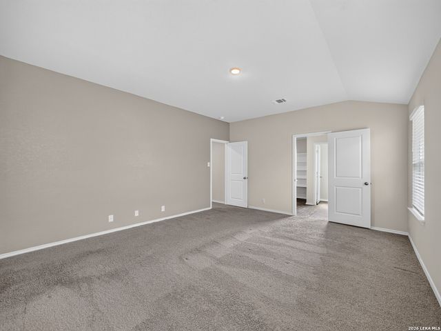 6607 Embankment Rd, San Antonio, TX 78252