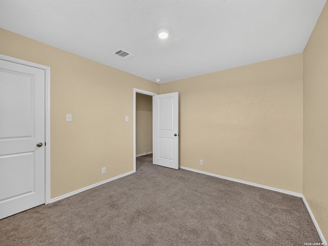 6607 Embankment Rd, San Antonio, TX 78252