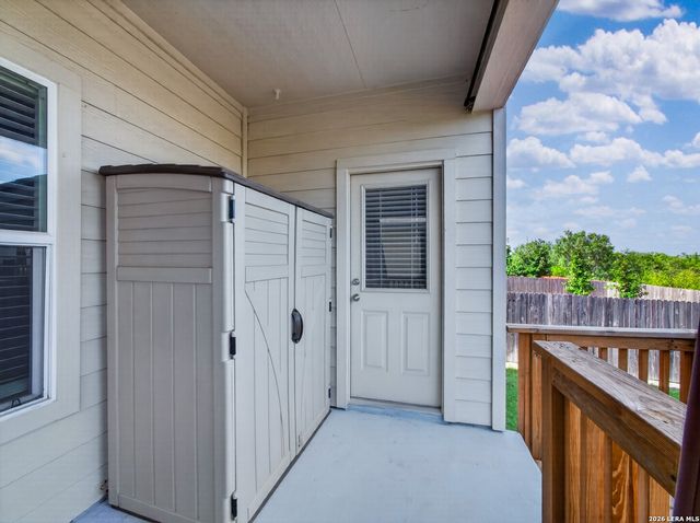 6607 Embankment Rd, San Antonio, TX 78252