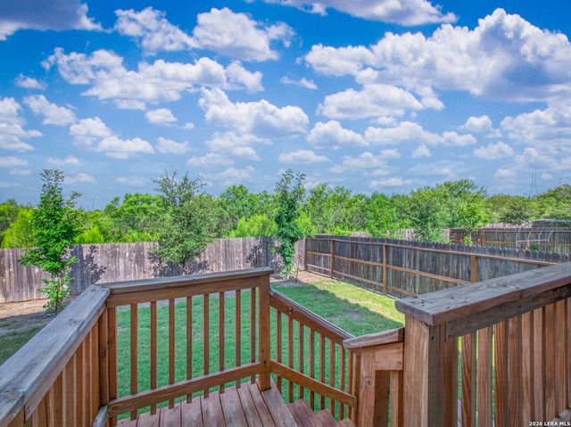 6607 Embankment Rd, San Antonio, TX 78252