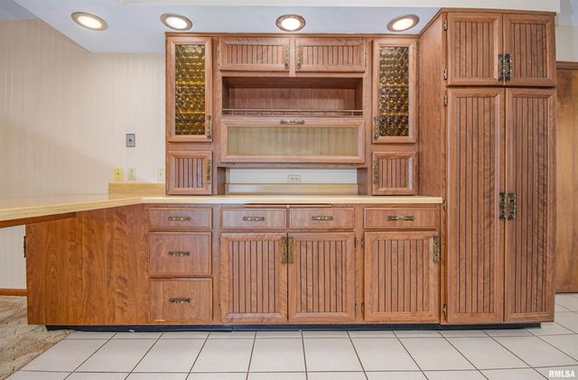 3528 OXFORD Avenue, Mt Vernon, IL 62864