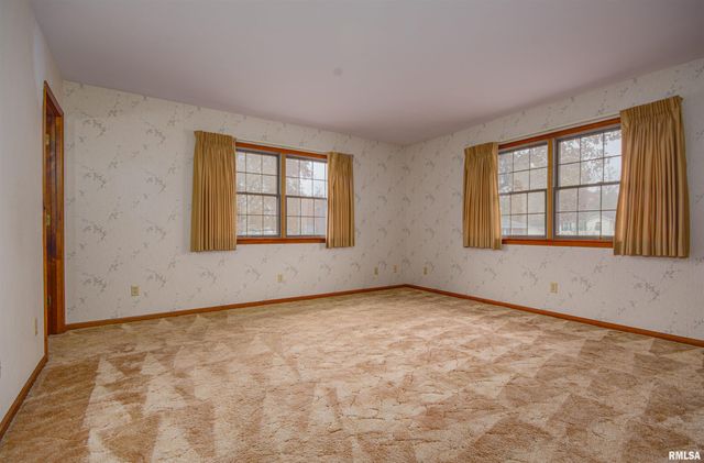 3528 OXFORD Avenue, Mt Vernon, IL 62864