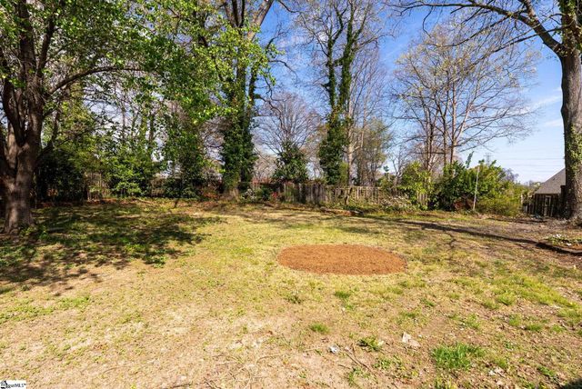 13 Bedford Lane, Taylors, SC 29687