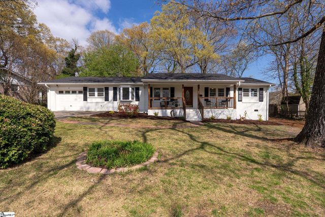 13 Bedford Lane, Taylors, SC 29687