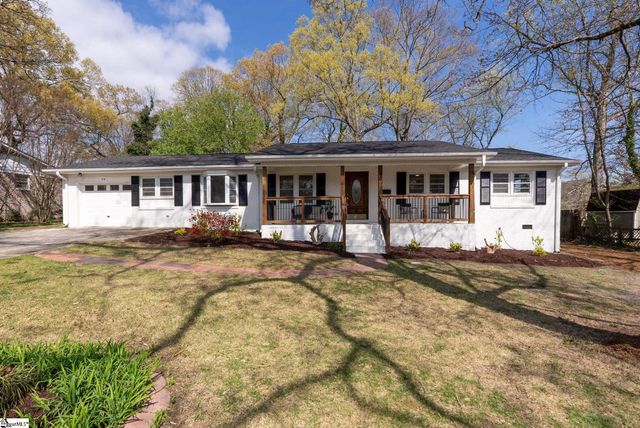 13 Bedford Lane, Taylors, SC 29687