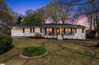 13 Bedford Lane, Taylors, SC 29687